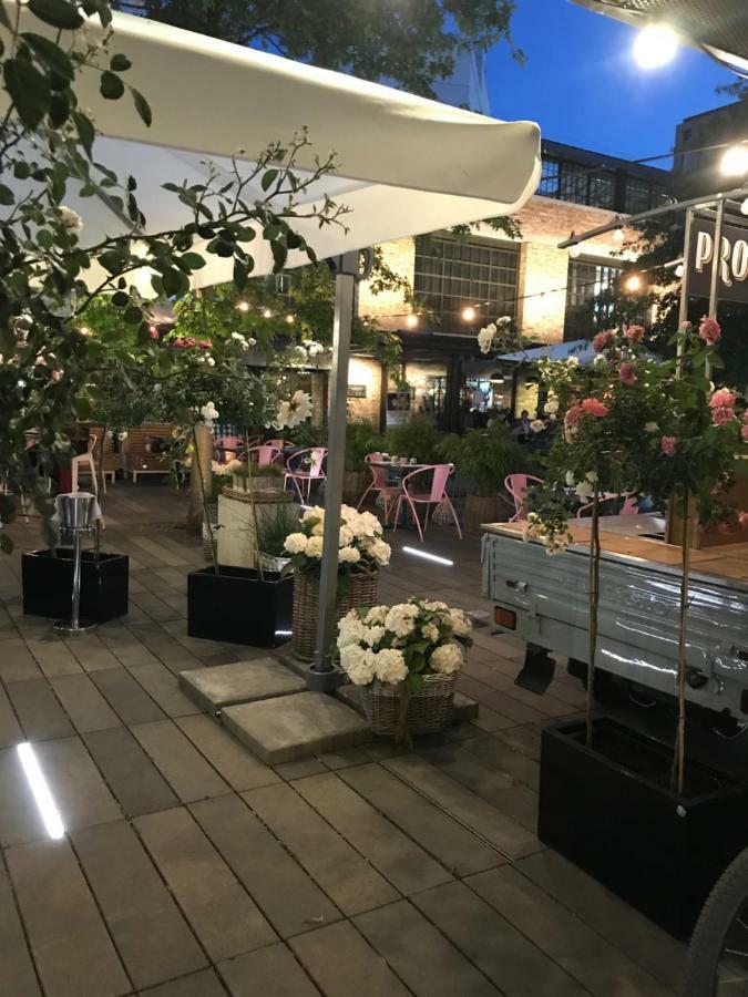 Apartamento Warszawa Hoza Exterior foto
