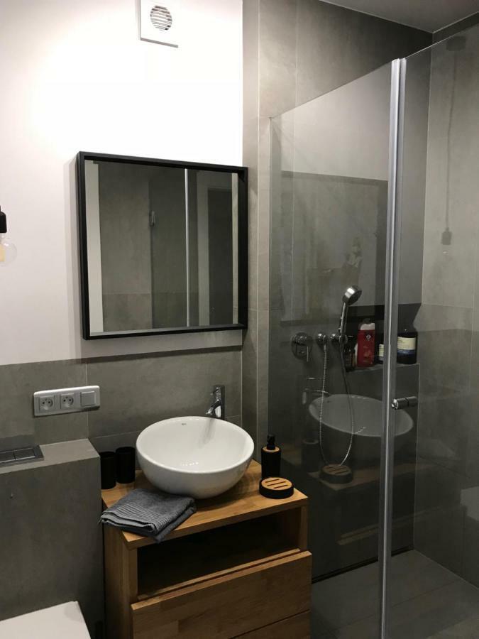 Apartamento Warszawa Hoza Exterior foto
