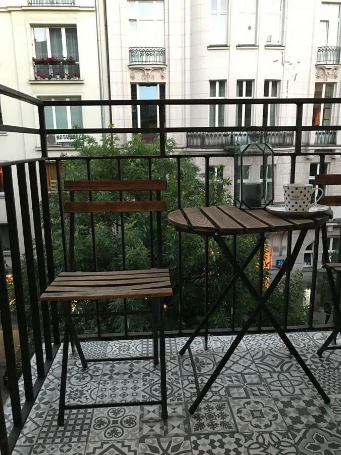 Apartamento Warszawa Hoza Exterior foto